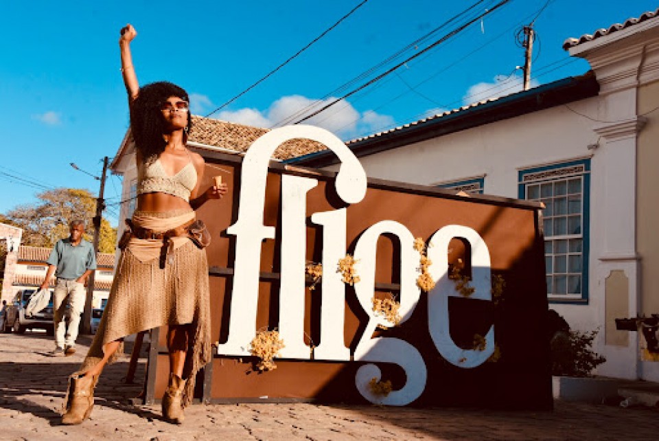 FEIRA LITERÁRIA DE MUCUGÊ (FLIGÊ)